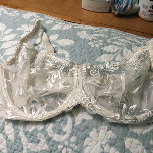 White Soma bra, 36DD